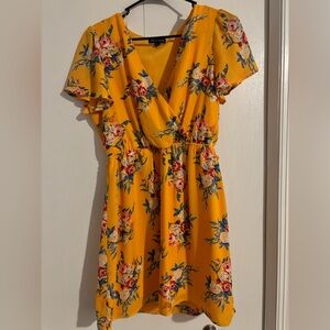 ✨beautiful floral dress✨